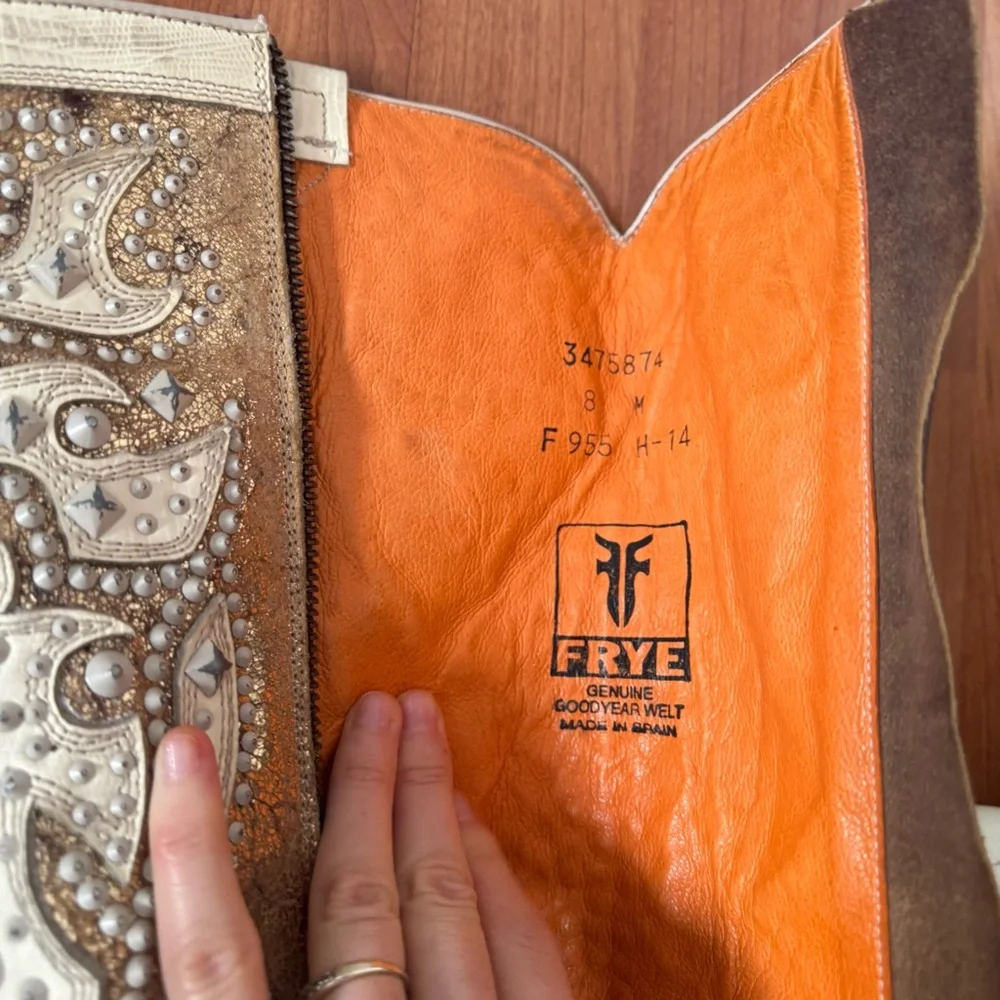 FRYE Off White Handmade Studded Genuine Leather Western Boots 🤍 - Picture 12 of 15
